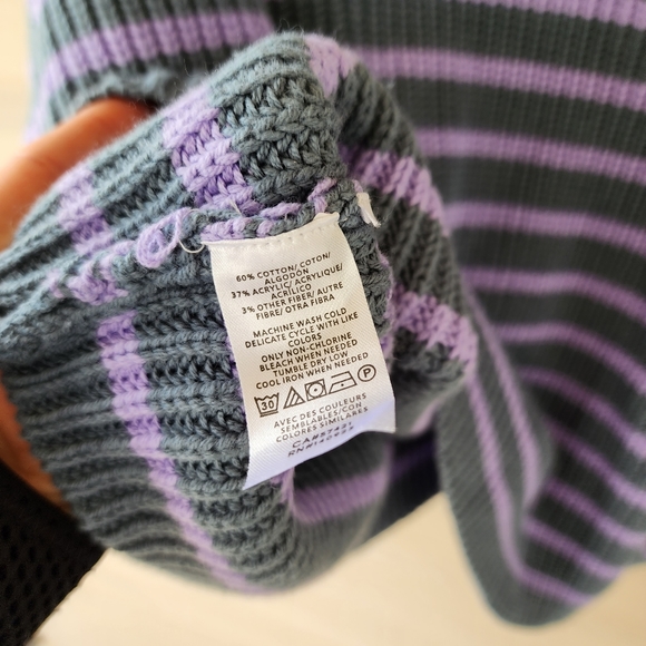 Ann Taylor striped sweater - Picture 7 of 11